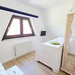 Hus
